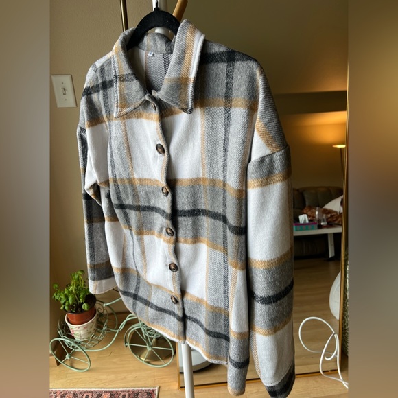 Flannel White Gray Shirt - Picture 4 of 4